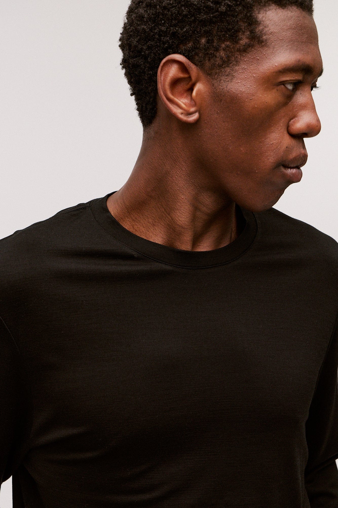 100% Ultra-Fine Merino Wool Men's Long Sleeve - Image 5