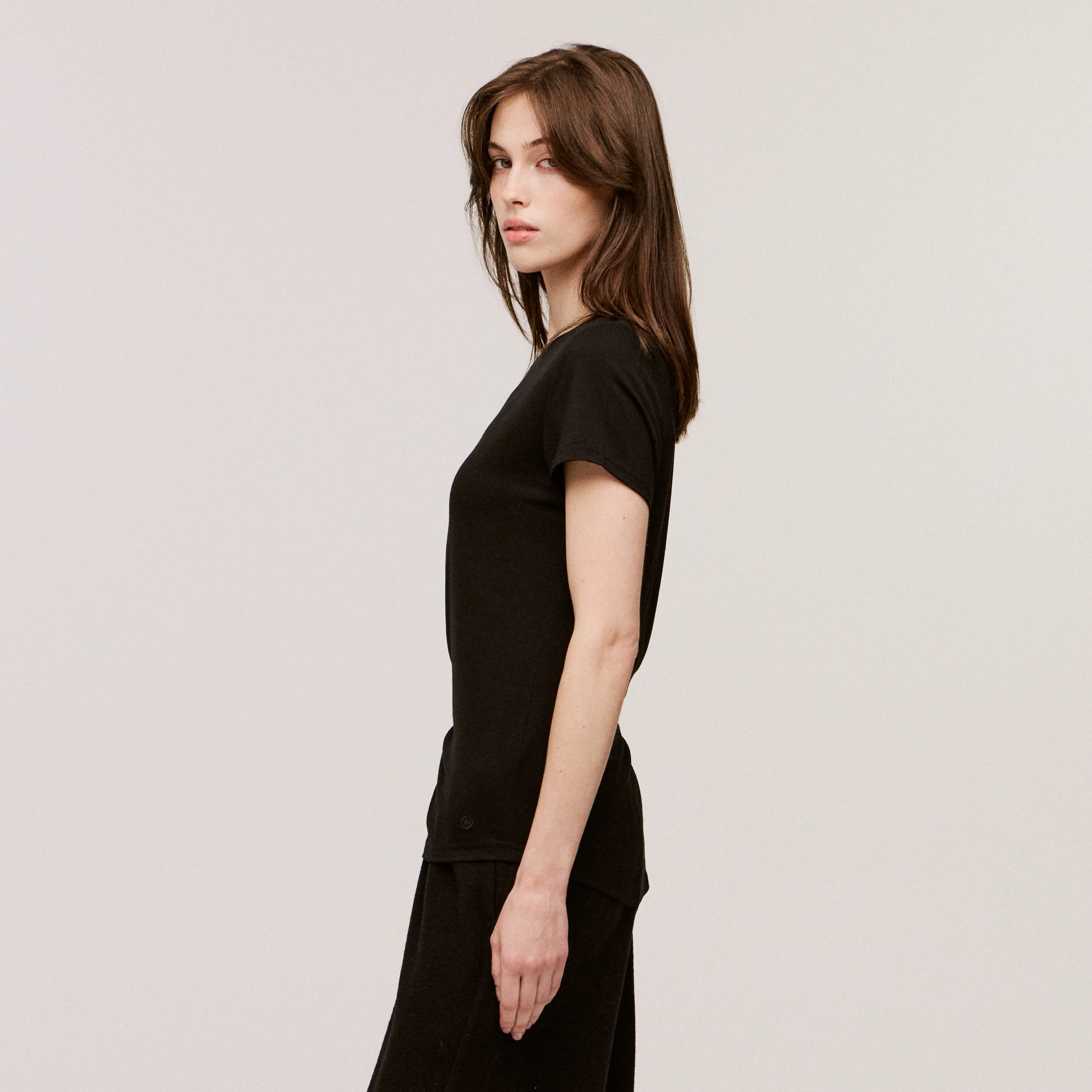 100% Ultra-Fine Merino Wool Women’s Short Sleeve - Image 3